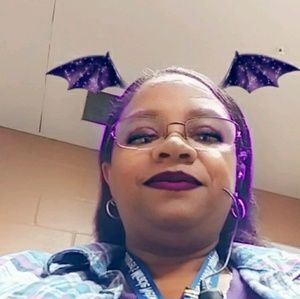 Meet your Posher, Sharron